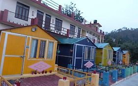 Himvadi Resorts Kausani